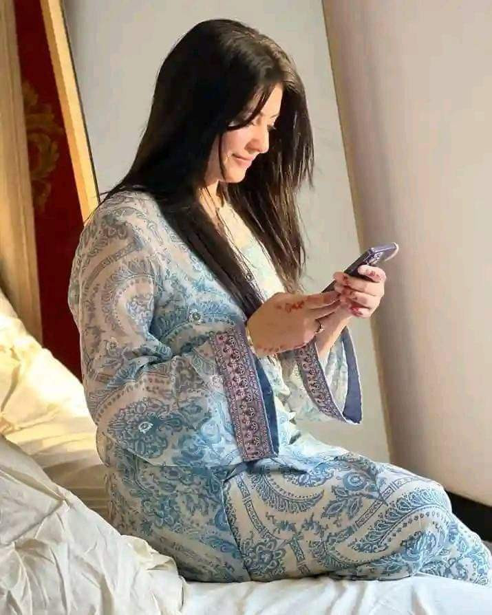 Only girl available sex WhatsApp number 03237699571