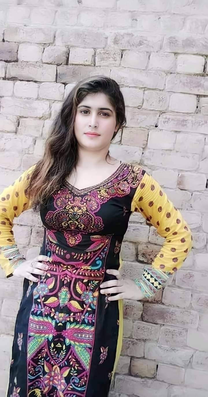 fresh-girls-in-faisalabad-mr-saim-0310-5566924-no-advance-cash-on-delivery-small-1