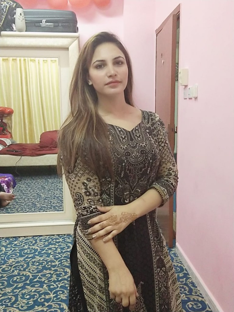 fresh-girls-in-faisalabad-mr-saim-0310-5566924-no-advance-cash-on-delivery-small-3