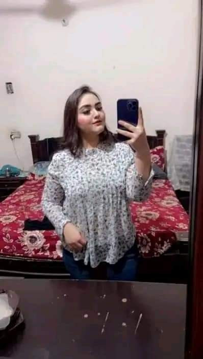 Only girl available sex WhatsApp number 03237699571