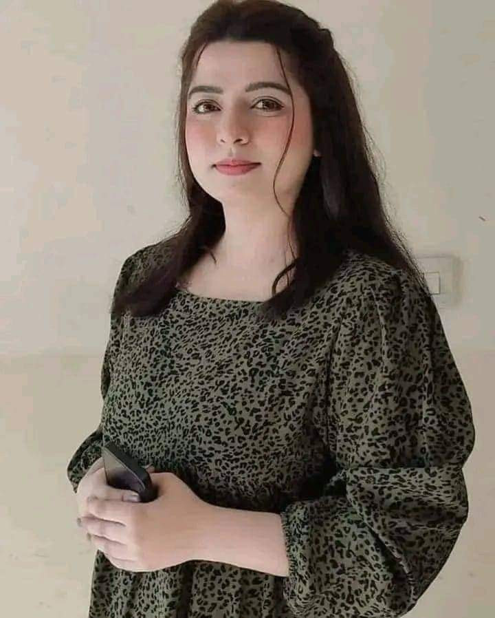 Only girl available sex WhatsApp number 03237699571