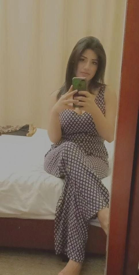 Sexy Live video call sex online. I'm independed girl and open sexy call WhatsApp number 03041164575