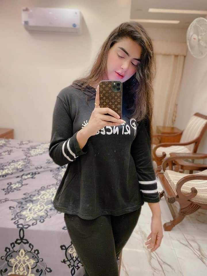 Sexy girl night service available ha WhatsApp number 03242397913