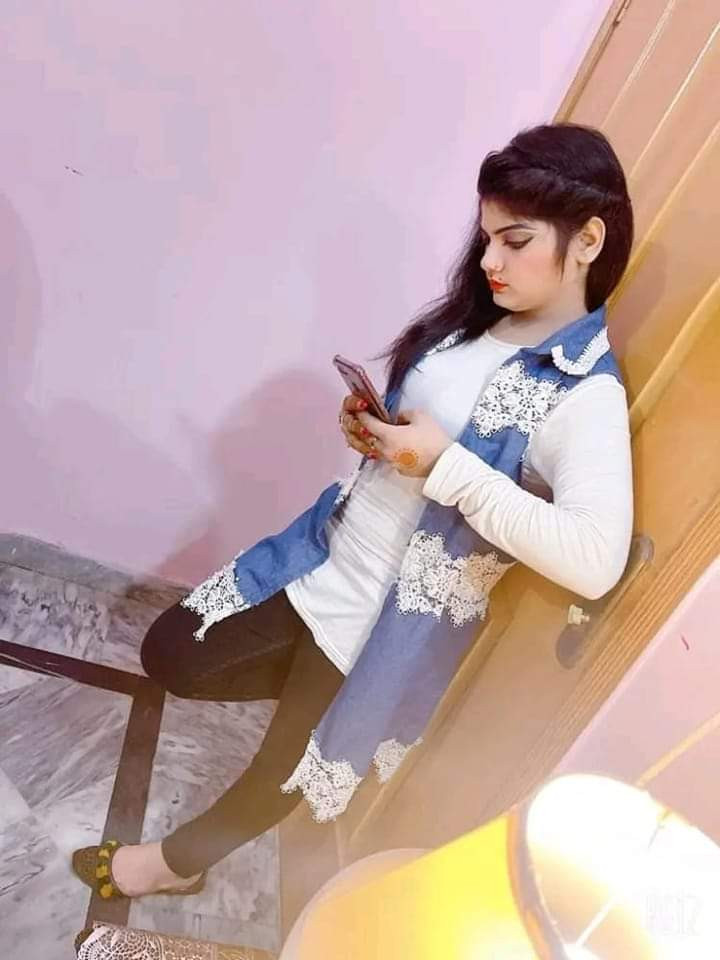 Sexy girl night service available ha WhatsApp number 03242397913