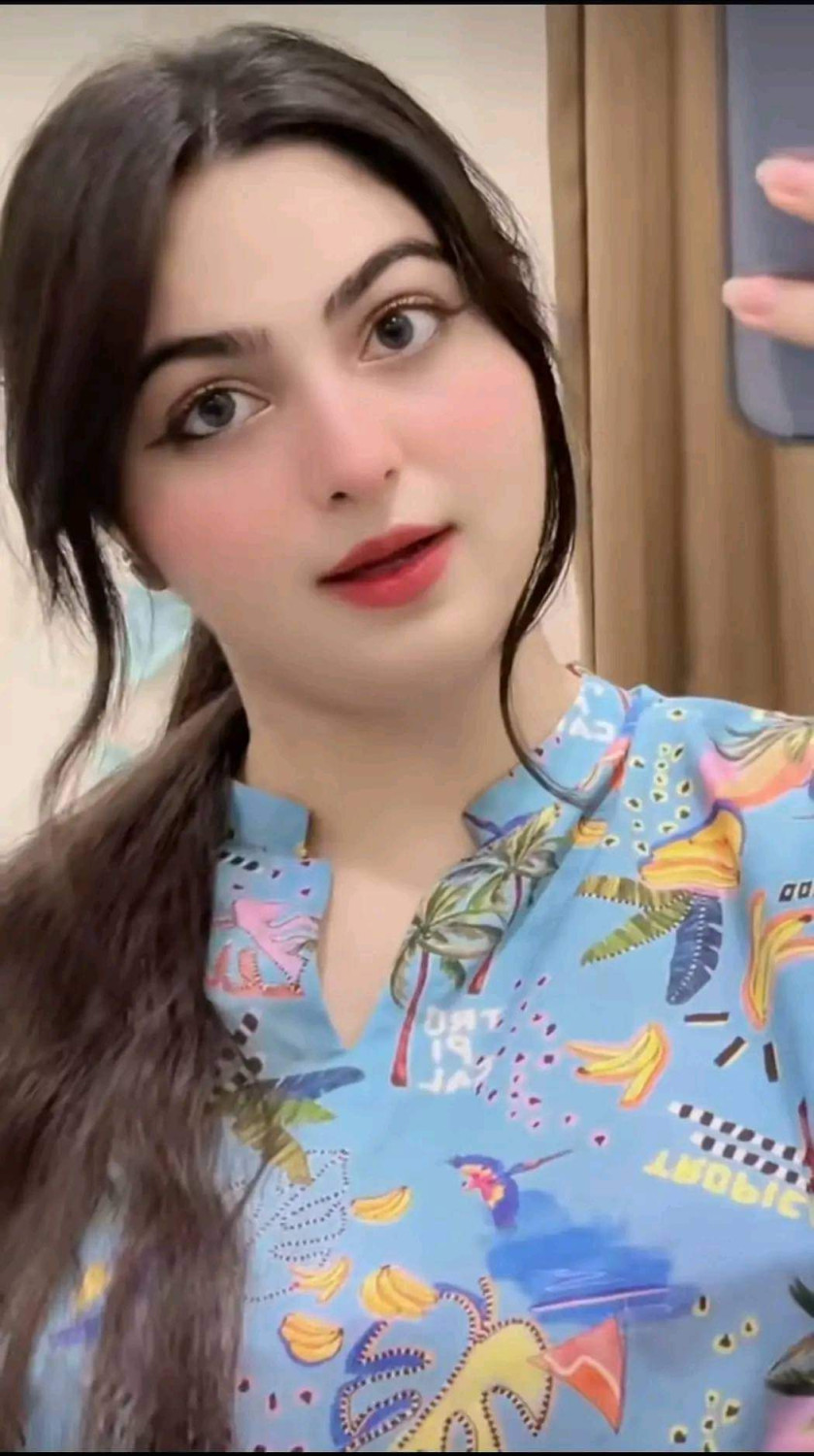 Cam girls service available ha WhatsApp number 03496351898