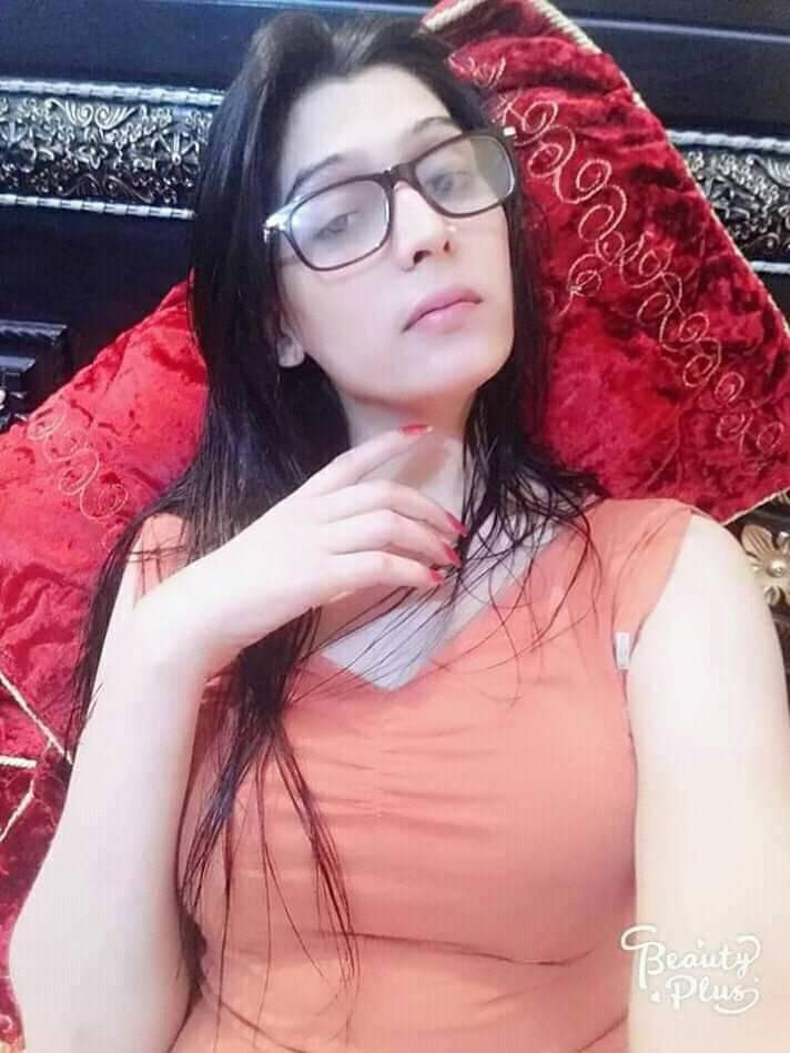 Girl service available new model all sexy service video call available 03237699571