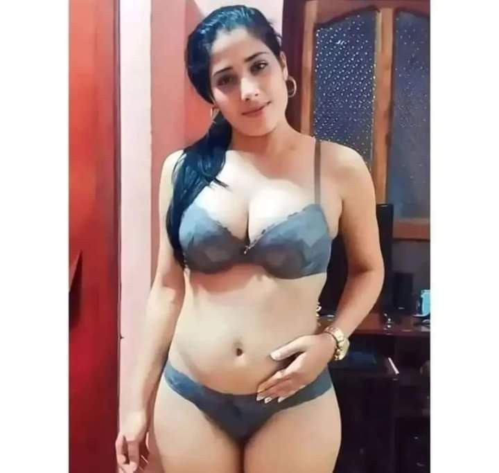 Sexy girl video call service available ha WhatsApp number 03285408785