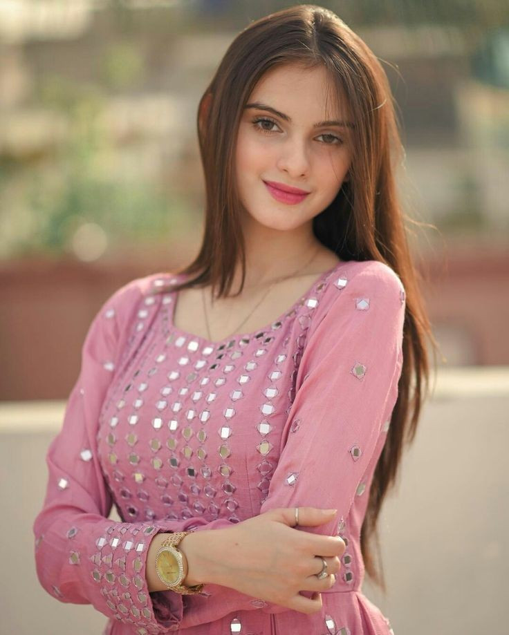 top-model-islamabad-escorts-service-03090778777-rawalpindi-bahria-town-small-1