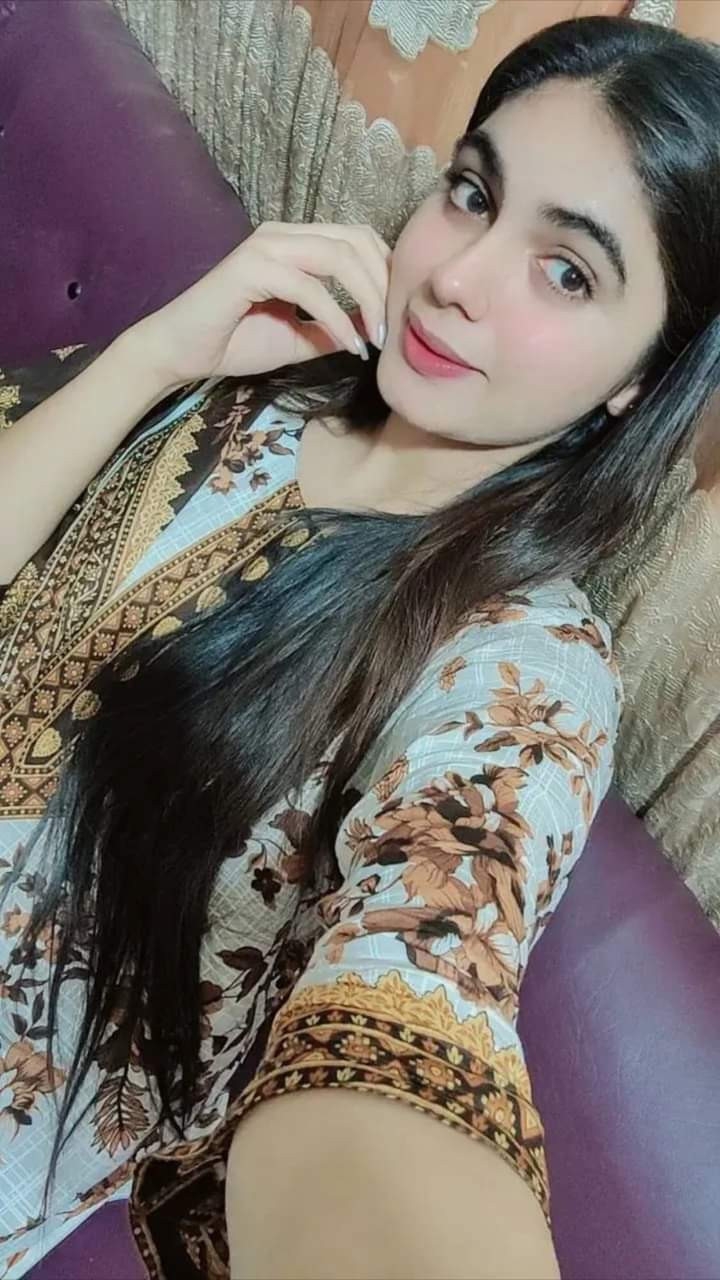 Sexy girl video call service available ha WhatsApp number 03285408785