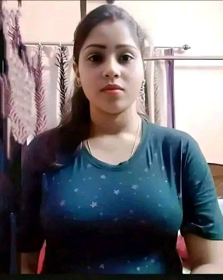 New Yang girl only short night. video call sexy WhatsApp 03047059143