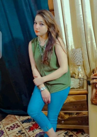 independent-sexy-house-wife-available-in-rawalpindi-bahria-town-phase-7-contact03298081104-big-0