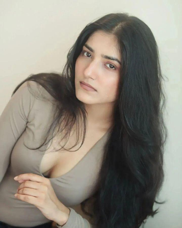 Vip Escort service independent Call girls Islamabad Rawalpindi DHA phase one tow six contact WhatsAp03144339614