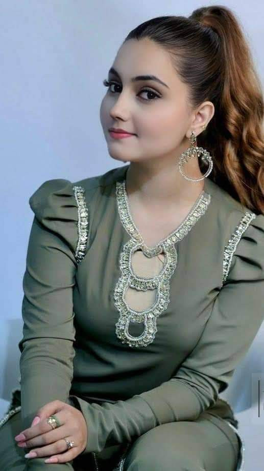 Independet call girls Rawalpindi Bahria town phase 7 clock tower good looking (03057774250