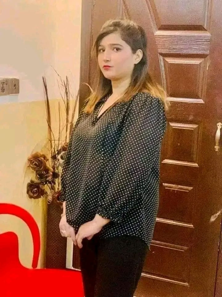 VIP girls available 24 ghante service available for his number pe Rabta Karen WhatsApp 03057530314