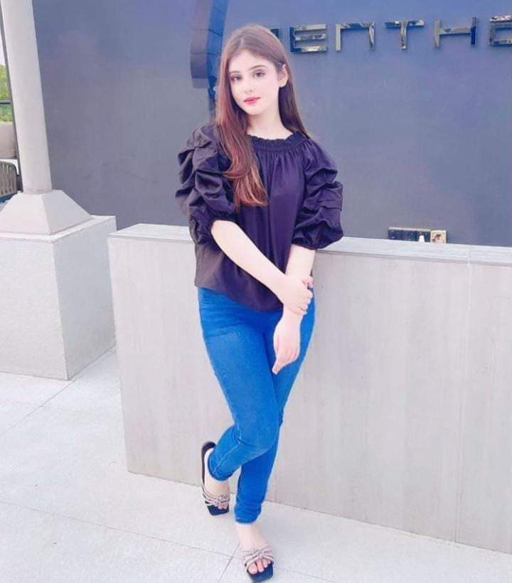 VIP girls available 24 ghante service available for his number pe Rabta Karen WhatsApp 03057530314