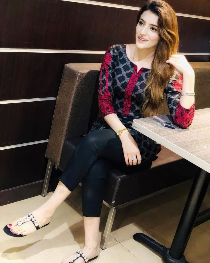 independent-collage-university-girls-available-in-rawalpindi-03090778777-small-1