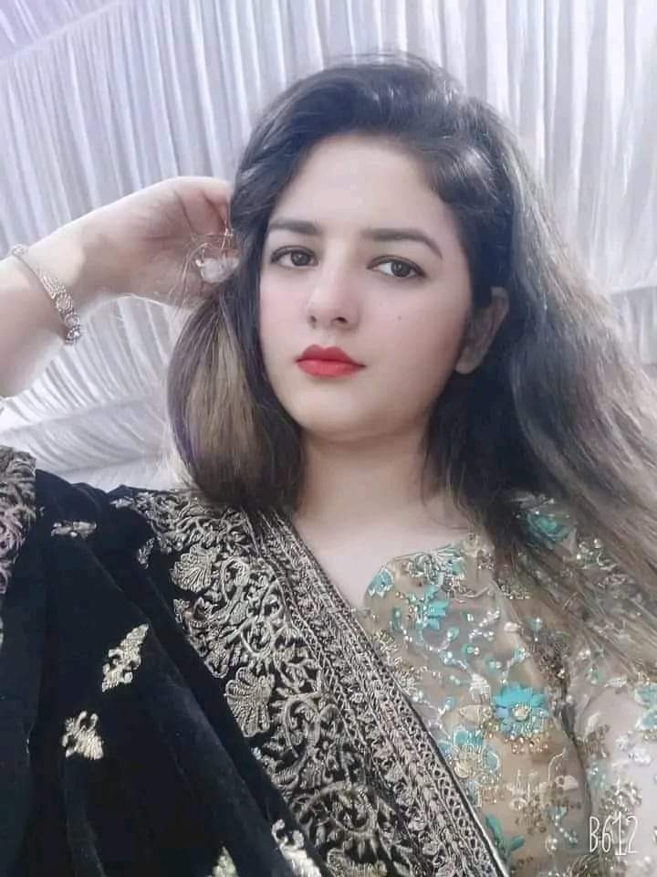 meet-a-very-hot-vip-escort-girls-in-islamabad-rawalpindibahria-town-03057774250-callwhatsapp-small-4