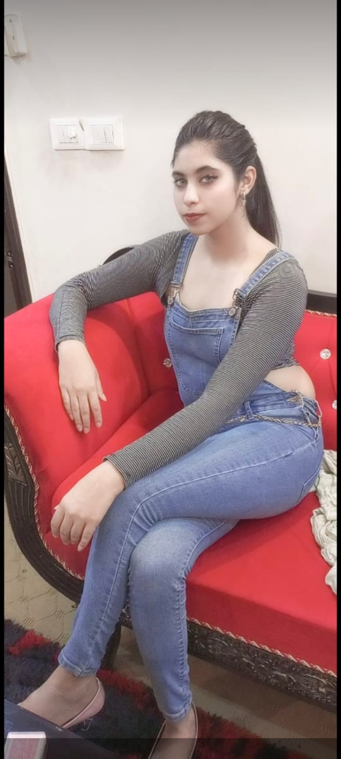 Hot girl available short and night service contact me 03277366739