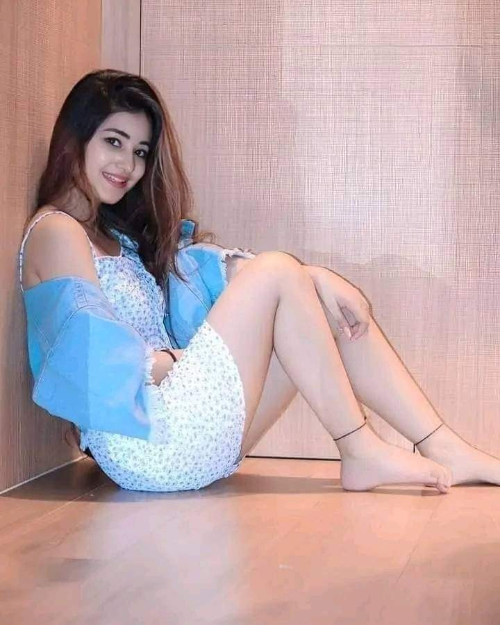 6Video call sarvs in 24 hours available 03161721712