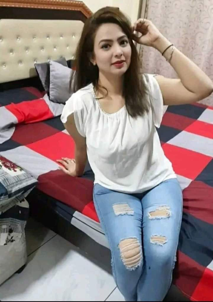 Vip student girls staff available ha contact number 03048670606