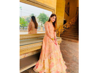 Beautiful Models Available In Centaurus Mall Islamabad Contact details 03346666012 Zain Ali