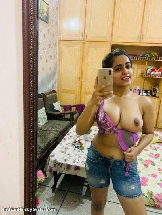 vvip-hostel-girl-available-24-hours-for-video-call-and-real-meet-03191864681-whatsapp-small-1