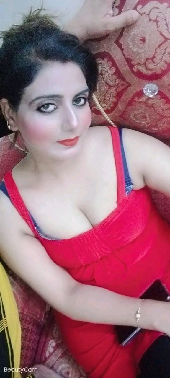 5Night And Shot & Video Call Service Available Anytime Contact Me 03359963809