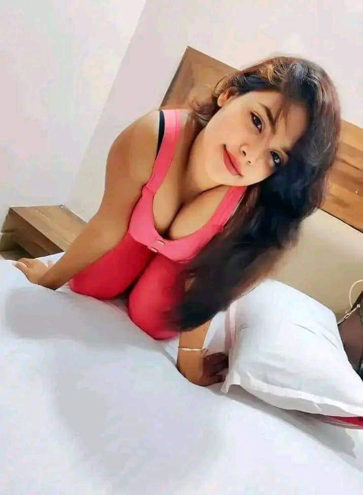 Night And Shot & Video Call Service Available Anytime Contact Me 03359963809