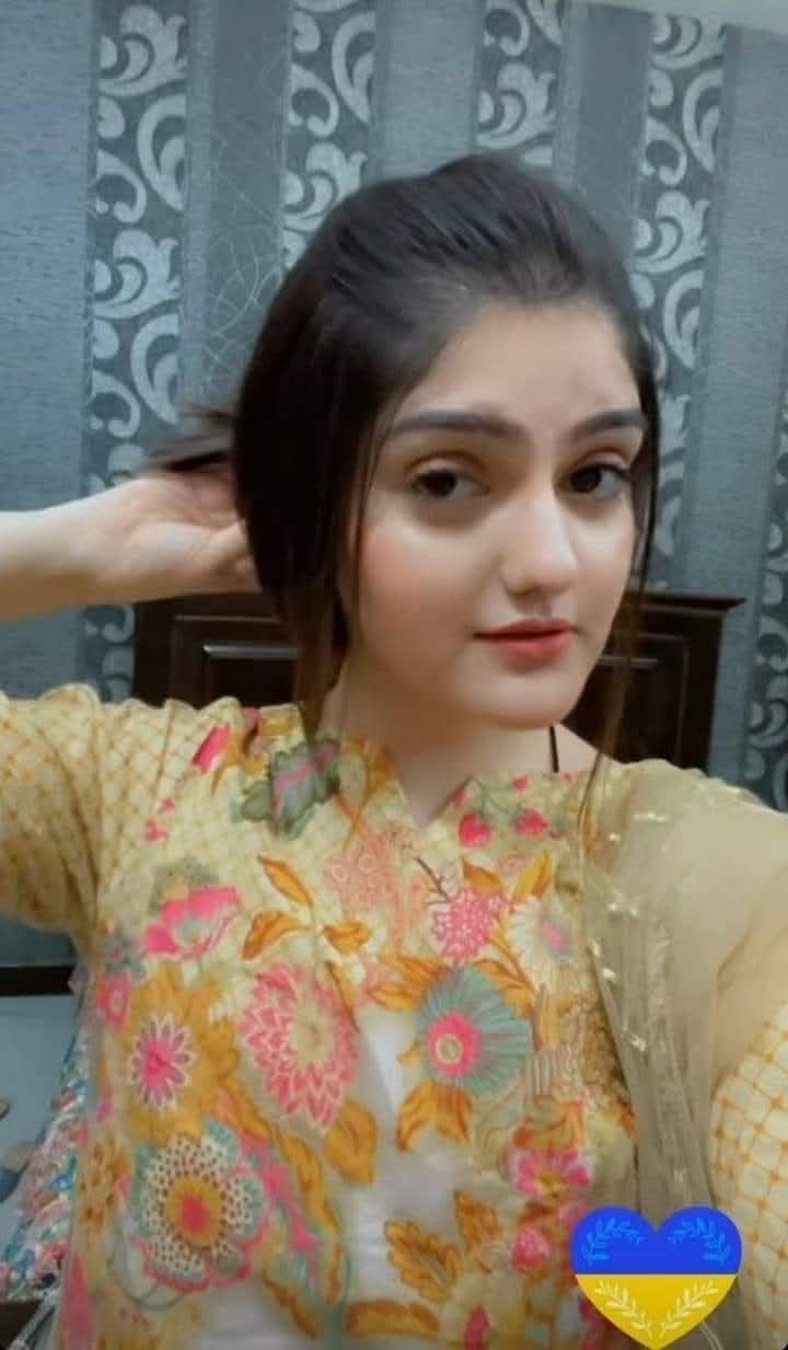 Girl service available hai video call 03276971102