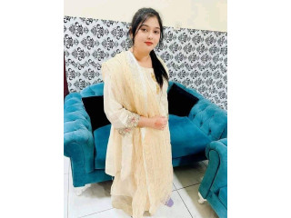 100% jeniun girl available Anytime Home Delivery Video call service Available just contact whatsap 03288594397