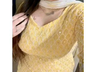 MRS SHEZA LAHORE HOUSEWIFE NEED MALE