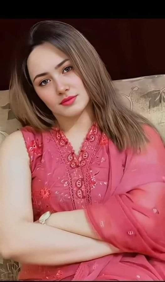 VIP High Class Lahore Escorts Girls Services 03210666864 in Gold Crest Apartment DHA Lahore