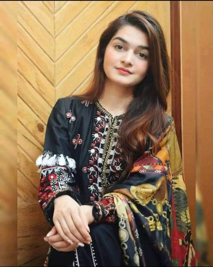 VIP models girls available islamabad