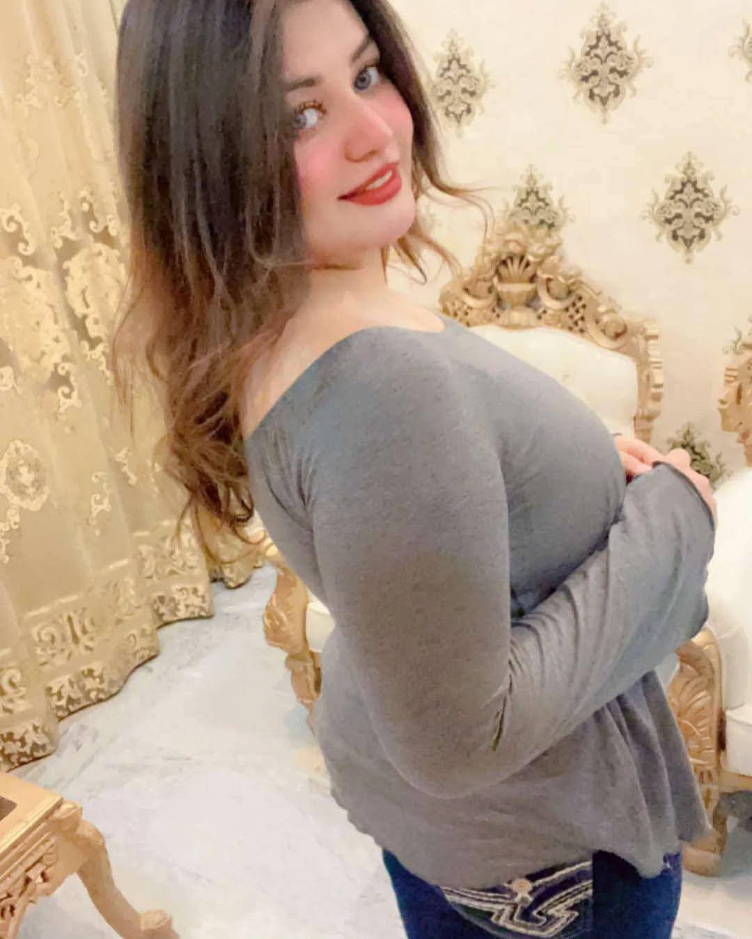 03018438585 VIP high standard young and full cooperative girls available for night and short booking video call and also hotel home delivery