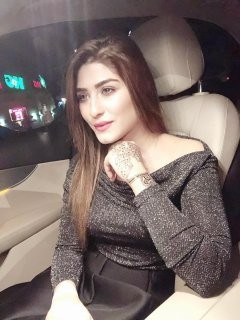 03081904758 massage centre available girls WhatsApp number