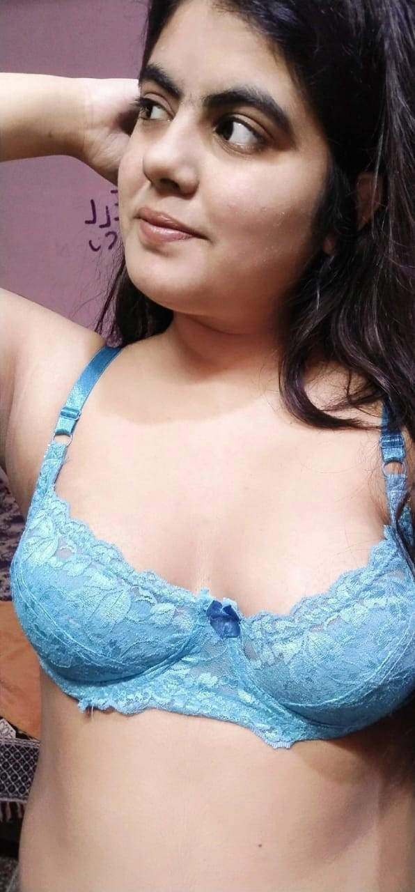 Real girl nude vide Real girl nude video call sex online. I'm independednt girl and open sexy call WhatsApp 03277369391