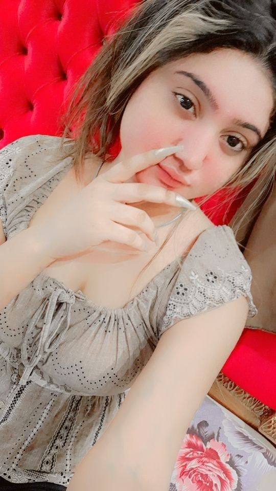 Full sexy video call service available sexy chat service available come on to WhatsApp 03281667695