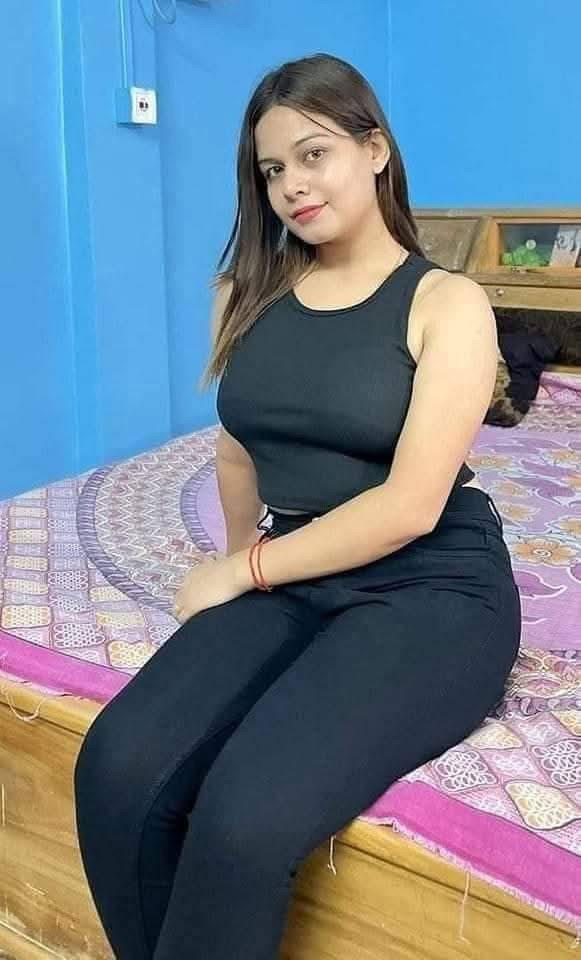 Full enjoy full oopn video call Sarves