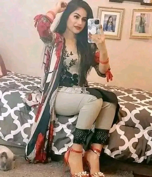 30 minut video call 3000 night 15000 24ghante service available WhatsApp03095341983