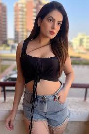 night-girls-call-girls-gulberg-green-islamabad03023468888-small-2