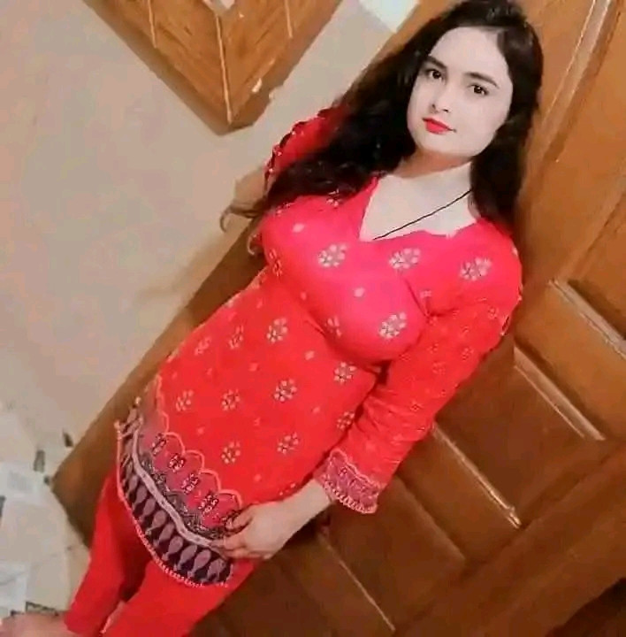 Six si video call service available my WhatsApp number 03098359088 contact me