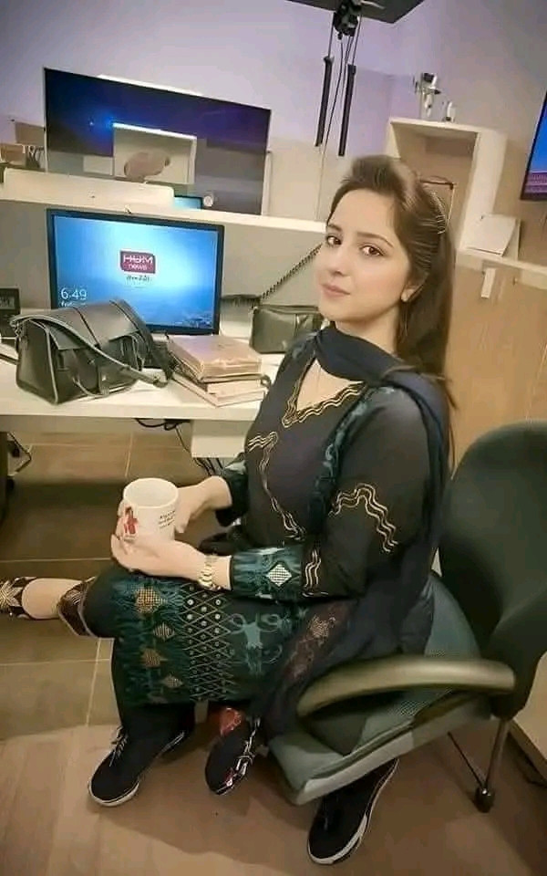 Six si video call service available my WhatsApp number 03098359088 contact me