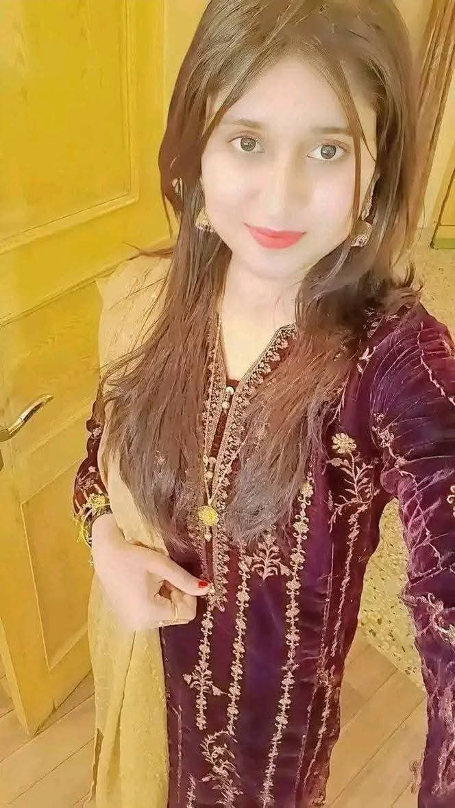 most-beautiful-luxurious-party-girls-availabe-in-rawalpindi-bahria-town-78-and-dha-phace-2-03057774250-small-1